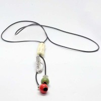 Masquedardos White Stone Necklace Silver Leaf Green Coral Finish