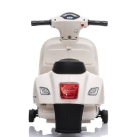 Masquedardos Mini Moto Vespa Electric 6v white 7686